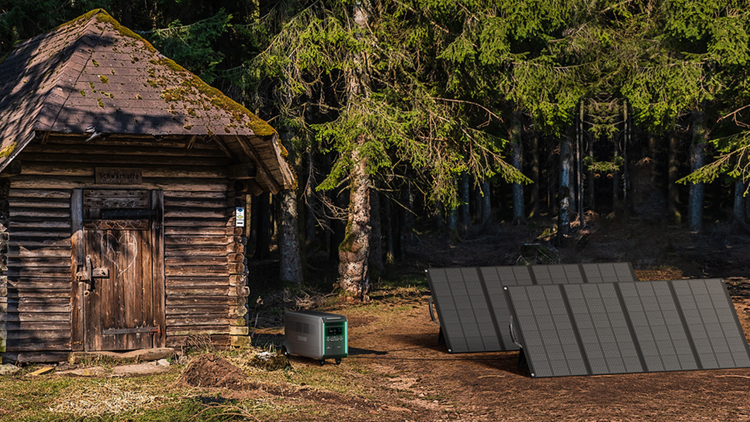 Portable Power Stations vs. Solar Generators: Understanding the Differences and Functionality